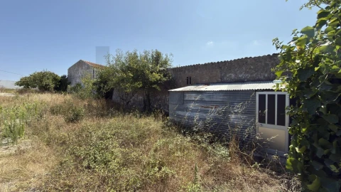 Moradia T2 para Venda em Bombarral e Vale Covo