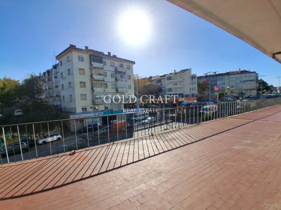 Apartamento T3 para Venda em Venteira Foto 30