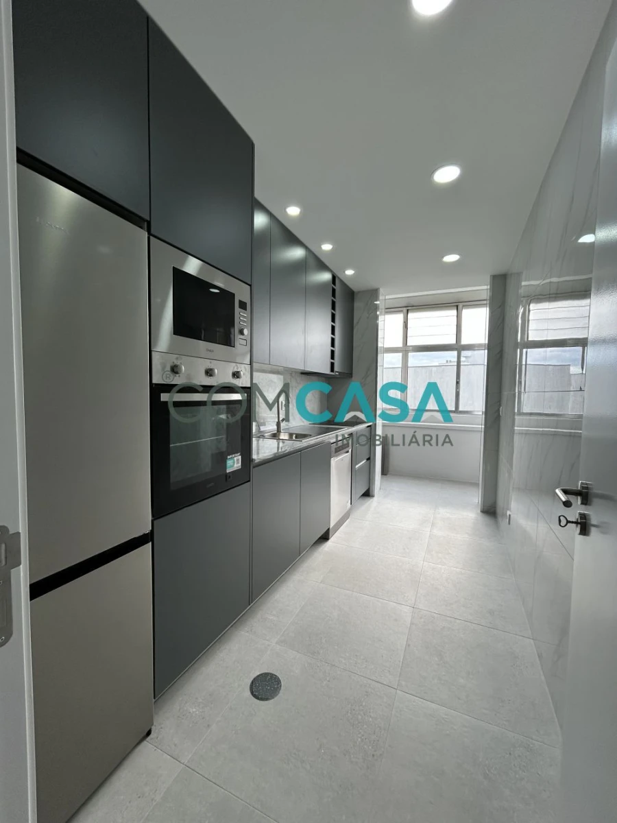 Apartamento T2 para Venda em Bonfim Foto 9