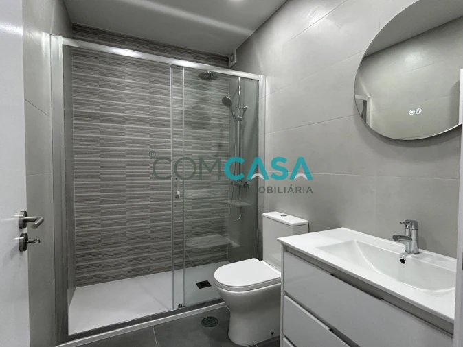 Apartamento T2 para Venda em Bonfim Foto 19