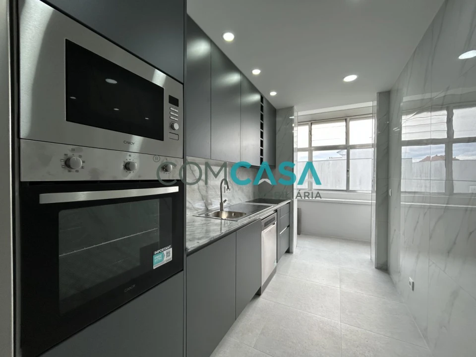 Apartamento T2 para Venda em Bonfim Foto 15