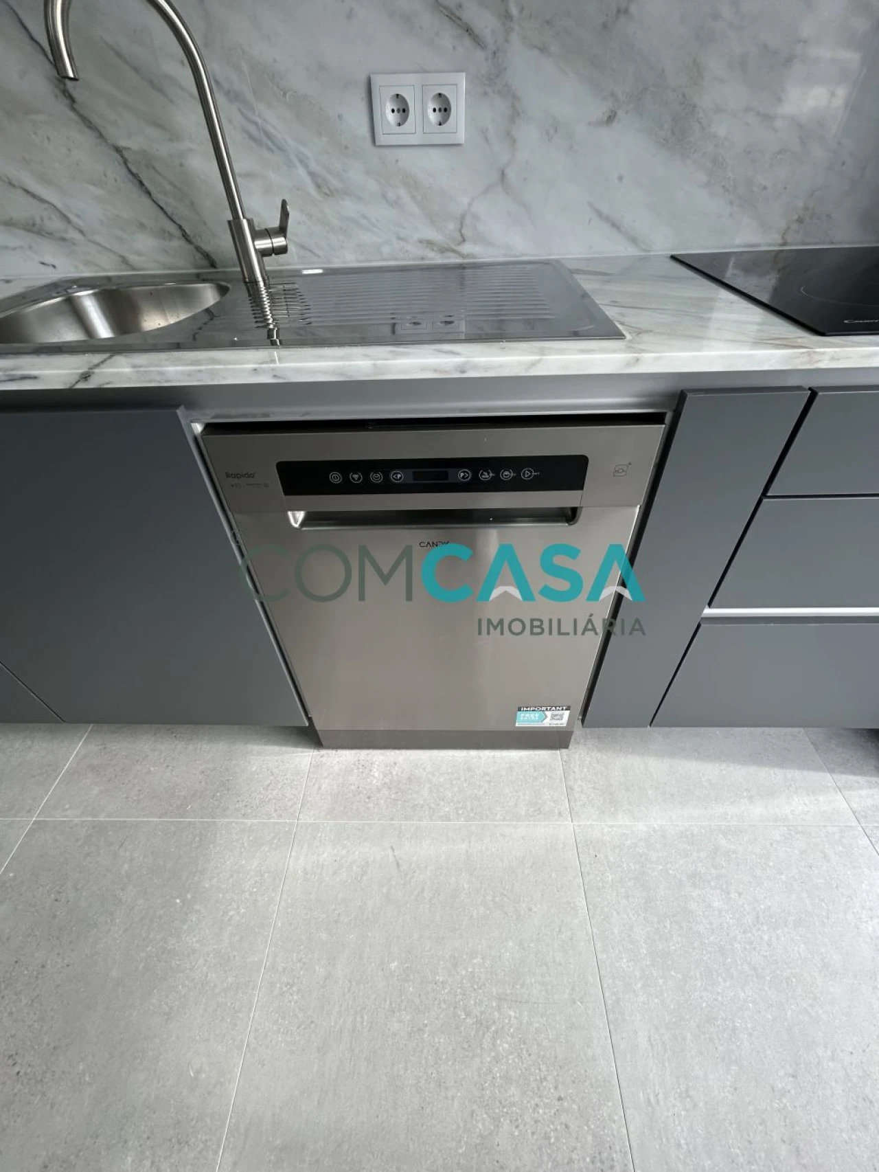 Apartamento T2 para Venda em Bonfim Foto 12