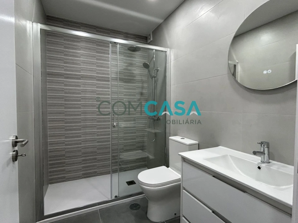 Apartamento T2 para Venda em Bonfim Foto 19