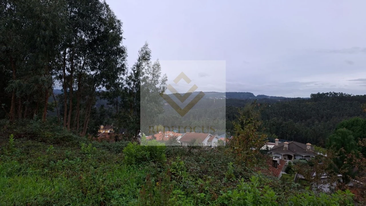 Terreno para Venda em Canedo, Vale e Vila Maior Foto 14