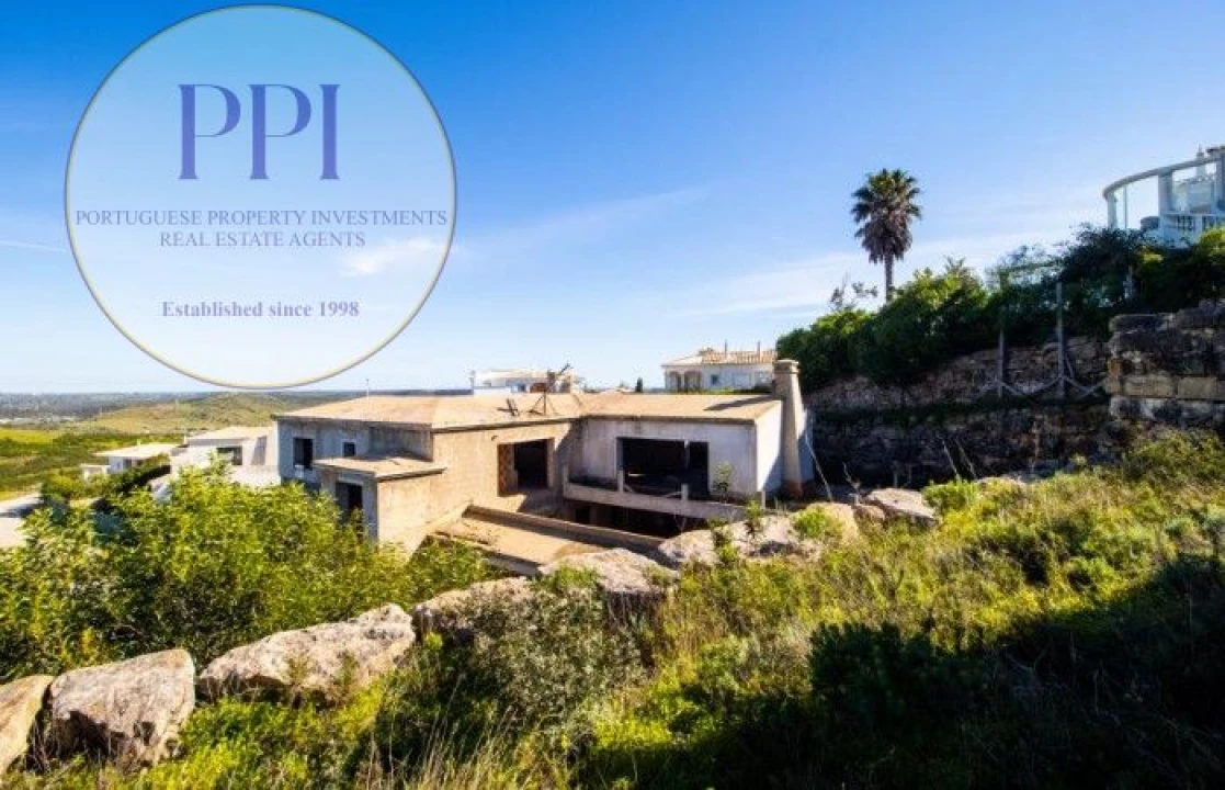 Moradia T4 para Venda em Budens Foto 5