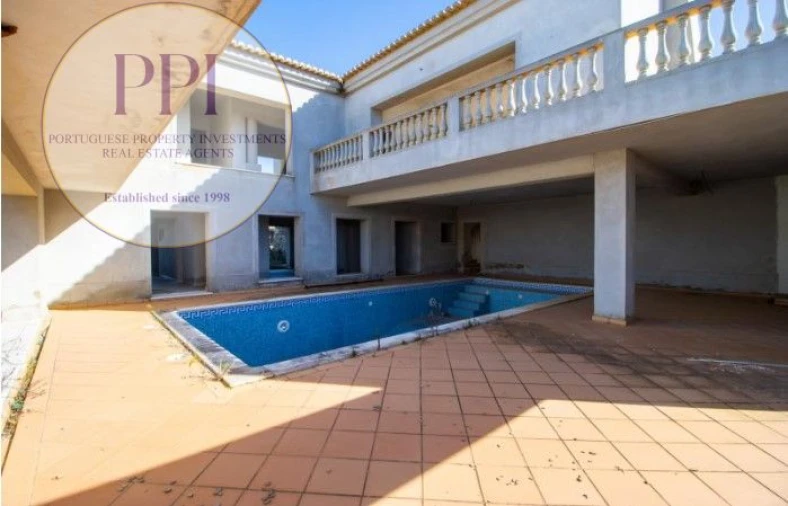 Moradia T5 para Venda em Budens Foto 5