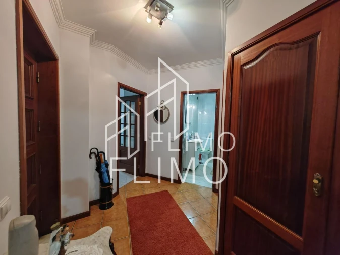 Apartamento T2 para Venda em São Miguel do Souto e Mosteirô Foto 26