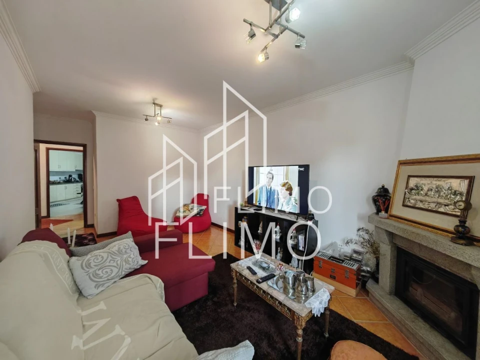 Apartamento T2 para Venda em São Miguel do Souto e Mosteirô Foto 14