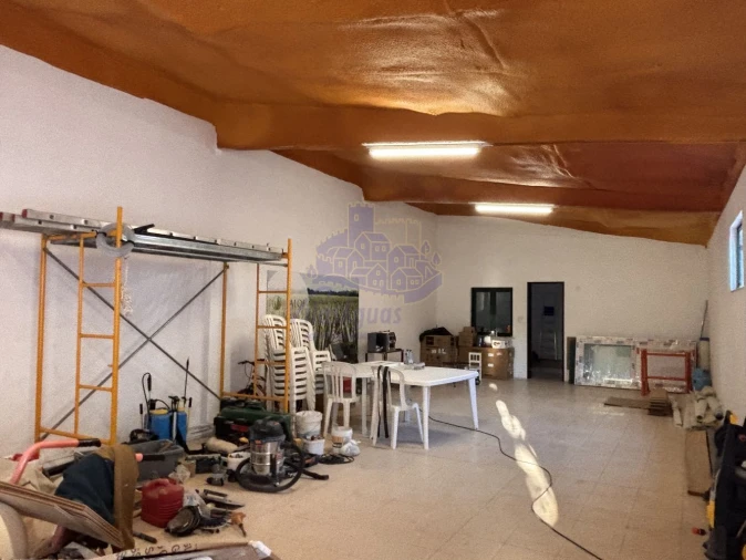 Loja para Arrendamento em Alcantarilha e Pêra Foto 3