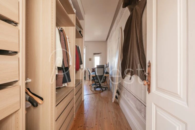 Moradia T6 para Venda em Cedofeita, Santo Ildefonso, Sé, Miragaia, São Nicolau e Vitória Foto 17