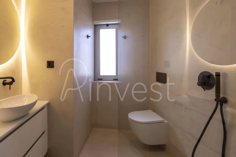 Apartamento T4 para Venda em Cedofeita, Santo Ildefonso, Sé, Miragaia, São Nicolau e Vitória Foto 16