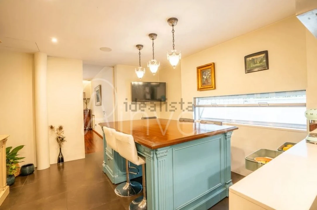 Moradia T6 para Venda em Lordelo do Ouro e Massarelos Foto 7