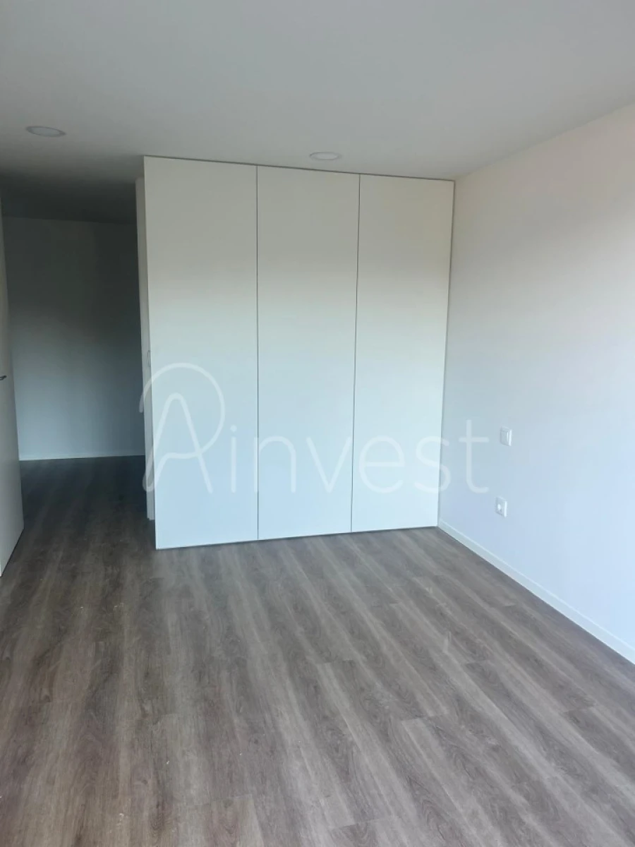 Apartamento T1 para Venda em Arca e Ponte de Lima Foto 4