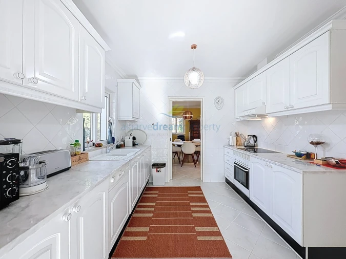 Moradia T4 para Venda em Albufeira e Olhos de Água Foto 13