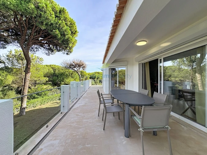 Moradia T4 para Venda em Albufeira e Olhos de Água Foto 32