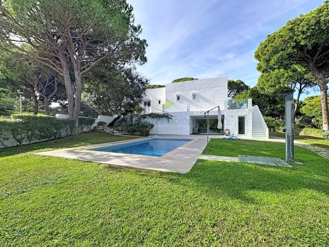 Moradia T4 para Venda em Albufeira e Olhos de Água Foto 40