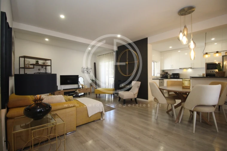 Apartamento T2 para Venda em Ferreiras Foto 7