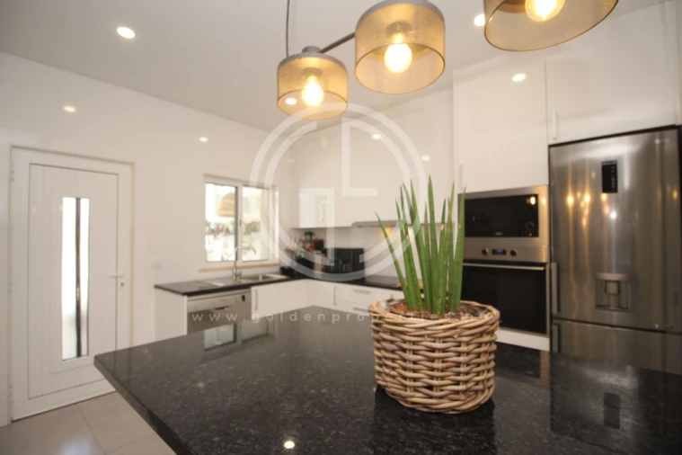 Apartamento T2 para Venda em Ferreiras Foto 12