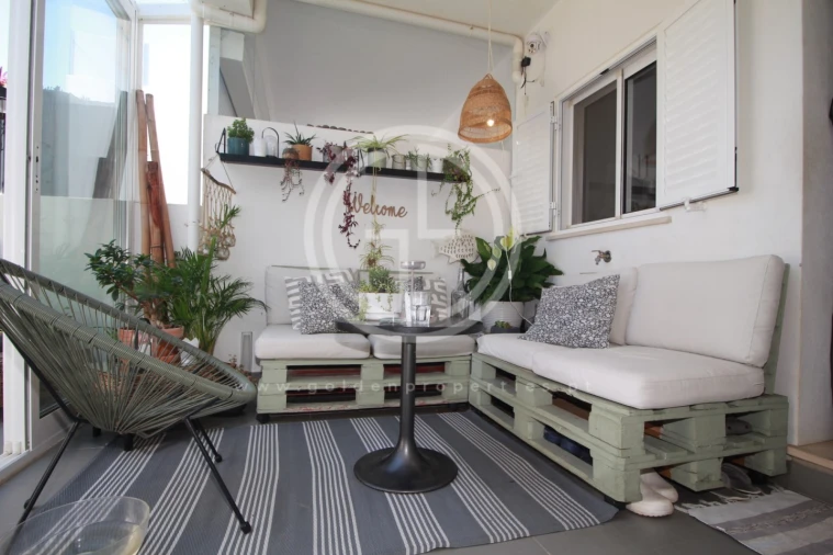 Apartamento T2 para Venda em Ferreiras Foto 15