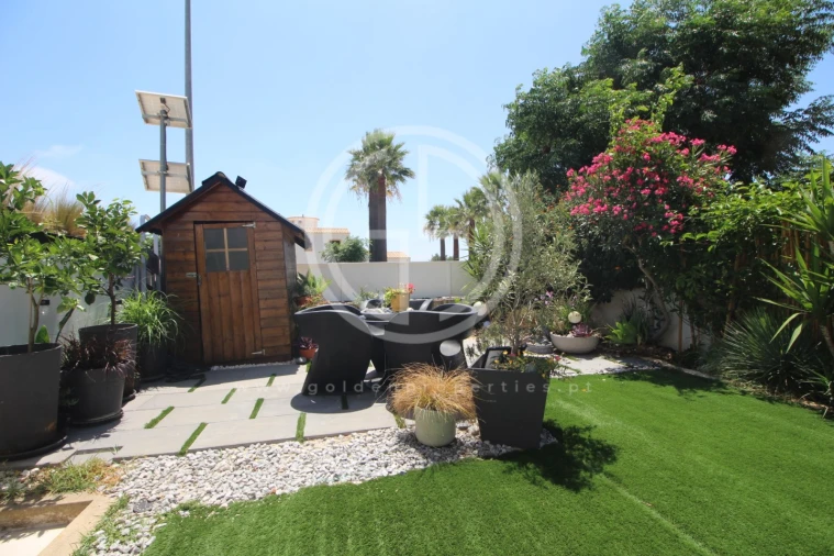 Apartamento T2 para Venda em Ferreiras Foto 35