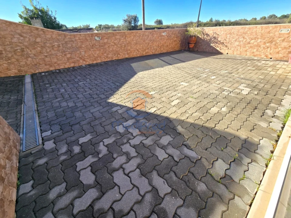 Moradia T3 para Venda em Manique do Intendente, Vila Nova de São Pedro e Maçussa Foto 36