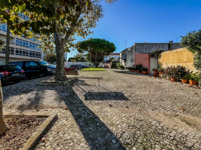 Moradia T4 para Venda em Alcabideche Foto 37