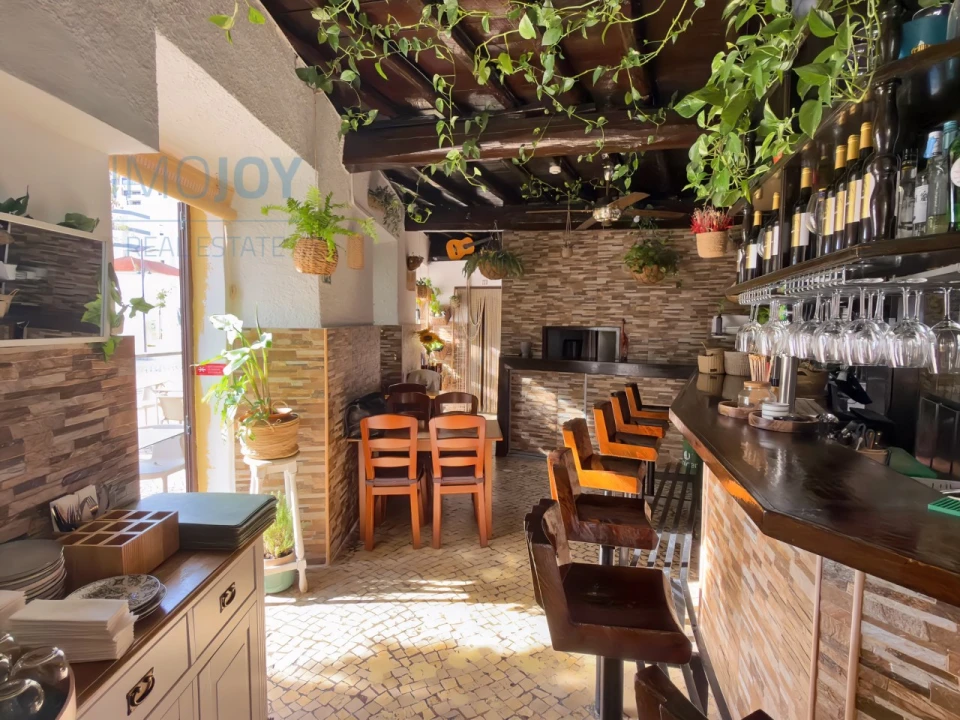 Loja para Arrendamento em Portimão Foto 15