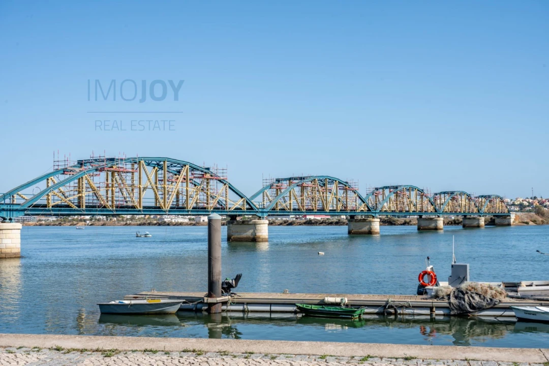 Loja para Arrendamento em Portimão Foto 24