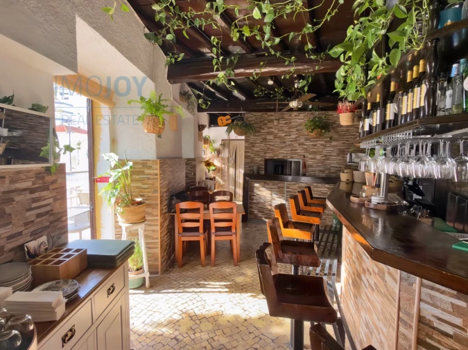 Loja para Arrendamento em Portimão Foto 15