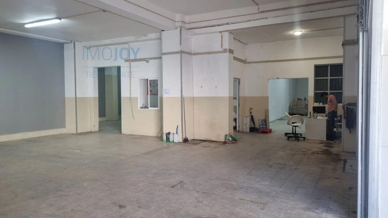 Armazém para Arrendamento em Moscavide e Portela Foto 2