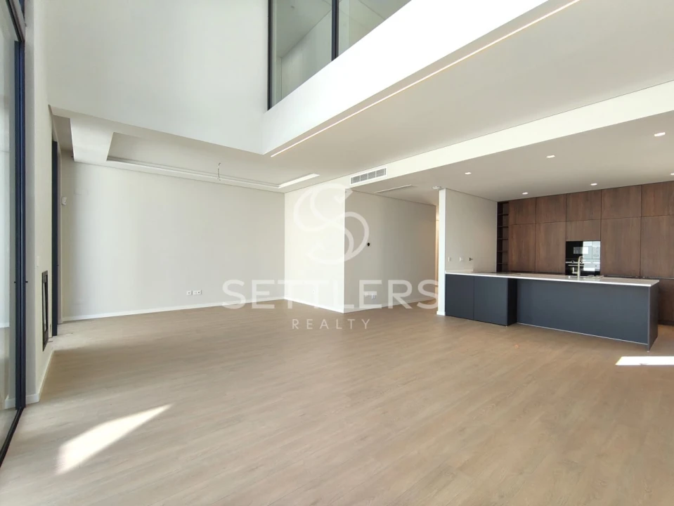 Moradia T4 para Venda em Alcabideche Foto 7