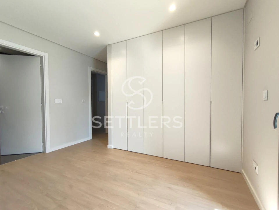 Moradia T4 para Venda em Alcabideche Foto 17