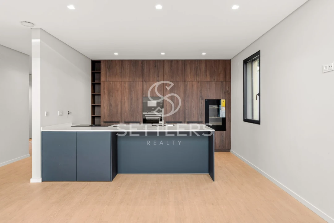 Moradia T4 para Venda em Alcabideche Foto 5