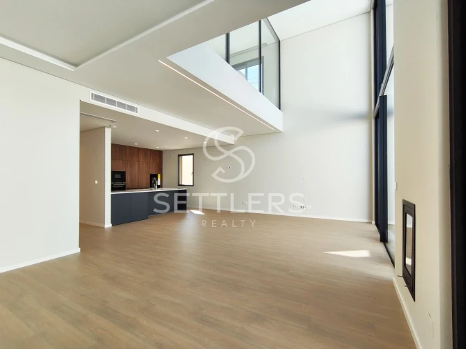 Moradia T4 para Venda em Alcabideche Foto 6