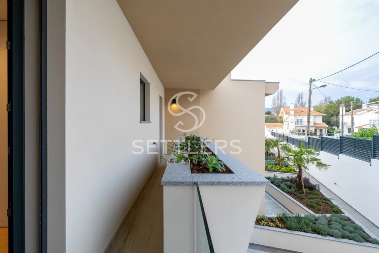 Moradia T4 para Venda em Alcabideche Foto 18