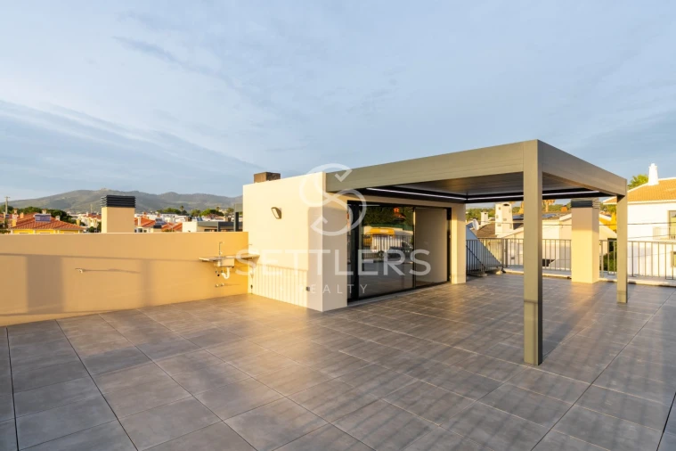 Moradia T4 para Venda em Alcabideche Foto 26