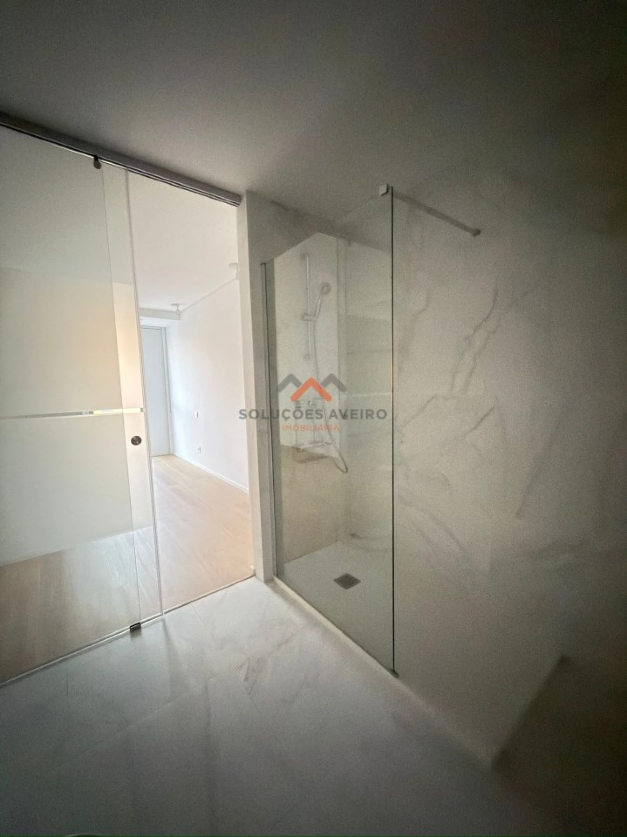 Apartamento T2 para Venda em Gafanha da Nazaré Foto 17