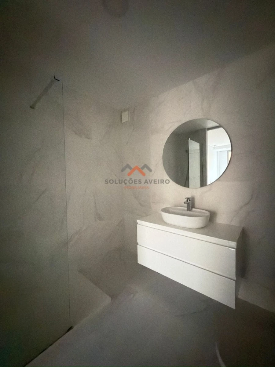 Apartamento T2 para Venda em Gafanha da Nazaré Foto 18