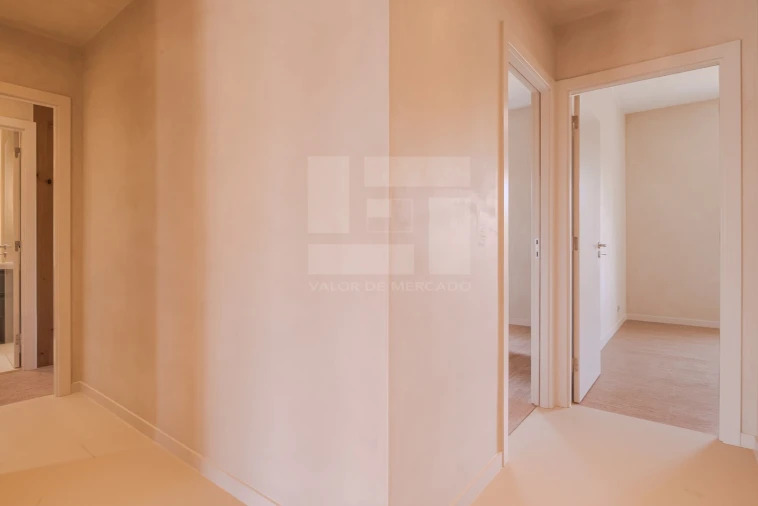 Apartamento T3 para Venda em Algés, Linda-A-Velha e Cruz Quebrada-Dafundo Foto 14