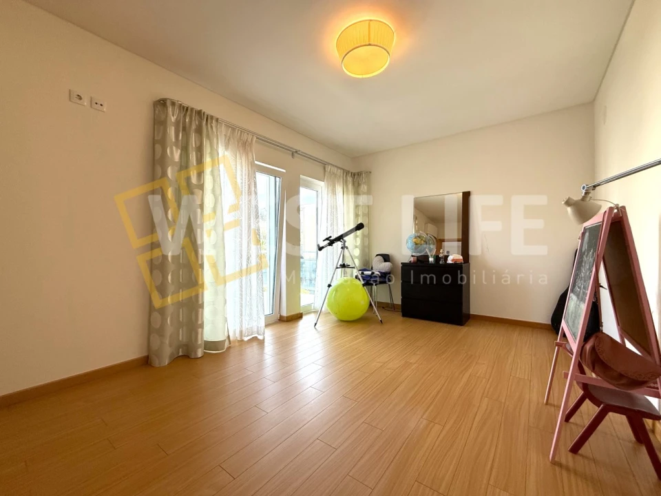 Moradia T3 para Venda em Ericeira Foto 31