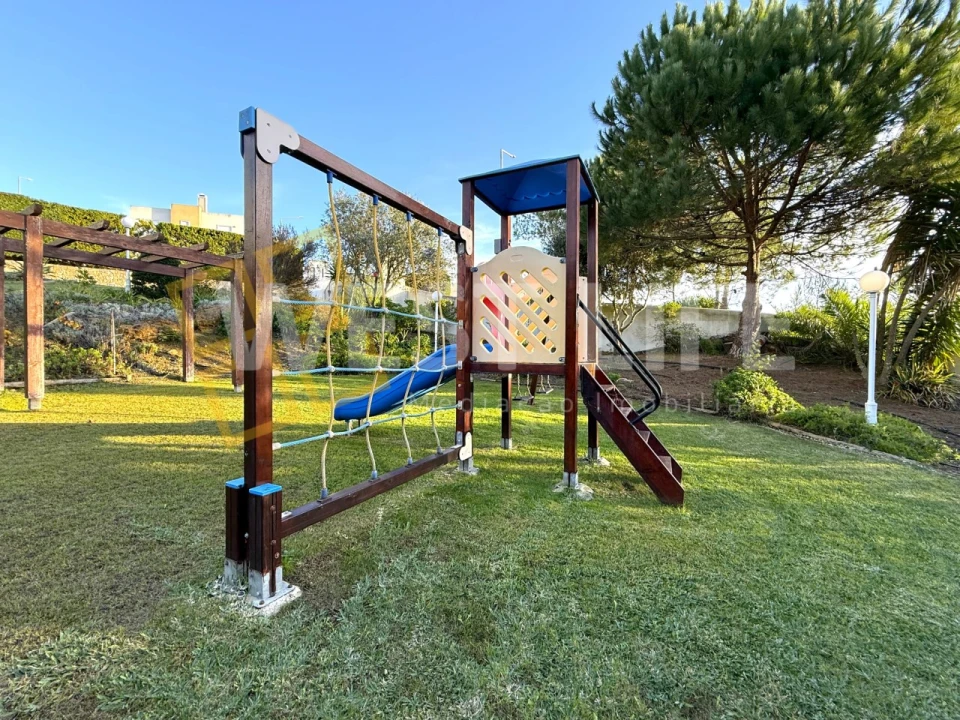 Moradia T3 para Venda em Ericeira Foto 38