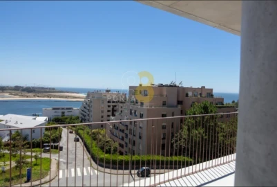 Apartamento T2 para Venda em Aldoar, Foz do Douro e Nevogilde