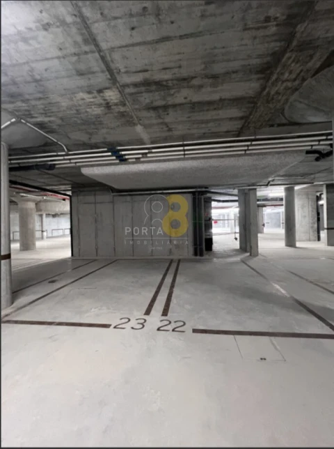Apartamento T2 para Venda em Aldoar, Foz do Douro e Nevogilde