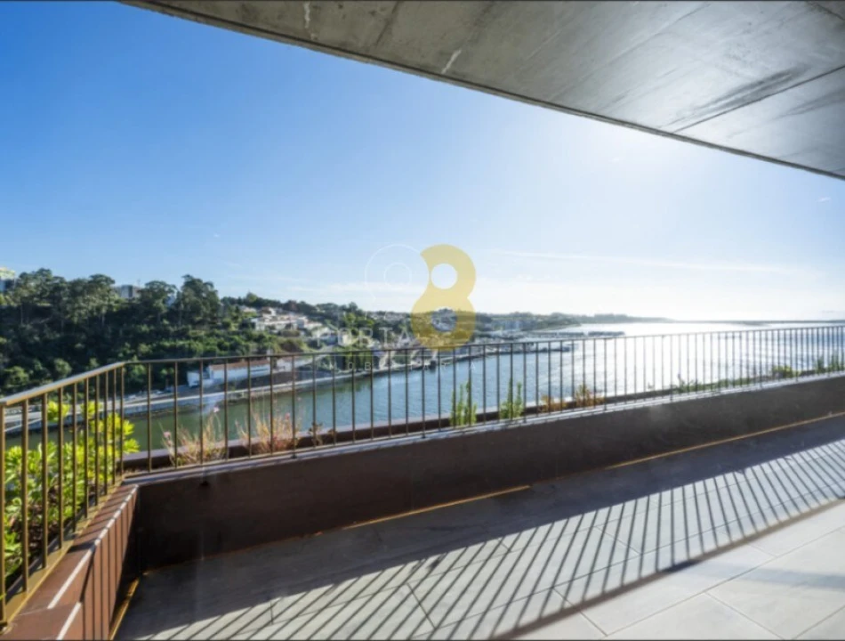 Apartamento T3 para Venda em Lordelo do Ouro e Massarelos Foto 1