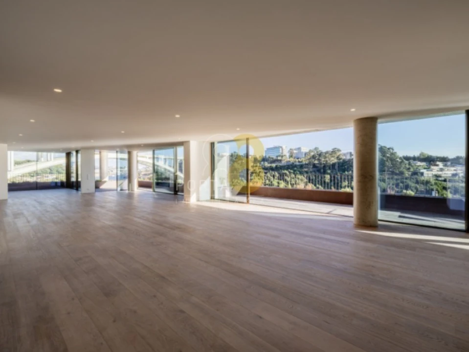 Apartamento T3 para Venda em Lordelo do Ouro e Massarelos Foto 4
