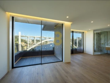 Apartamento T3 para Venda em Lordelo do Ouro e Massarelos
