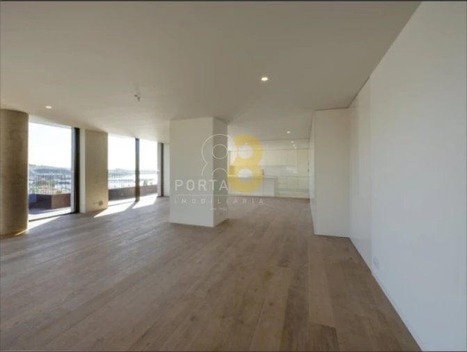 Apartamento T3 para Venda em Lordelo do Ouro e Massarelos Foto 16