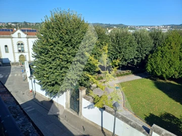 Moradia T5 para Venda em Viseu