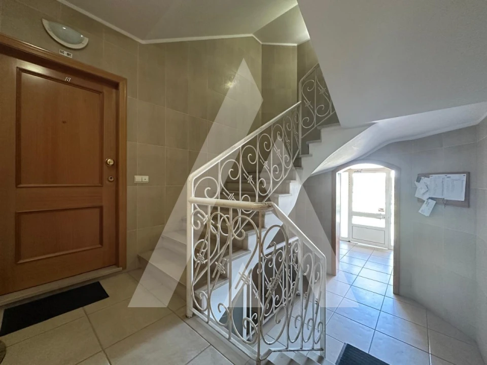 Apartamento T2 para Venda em Oiã Foto 3