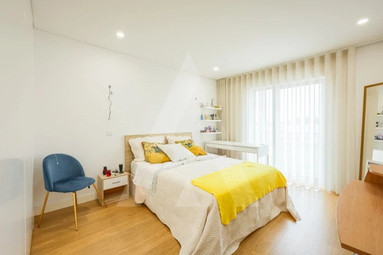 Apartamento T2 para Venda em Glória e Vera Cruz Foto 18